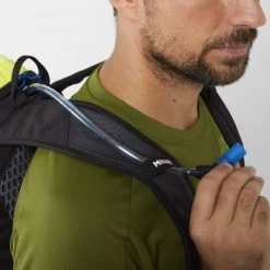 Sac à dos 20 litres vert YARI 20 -Vêtements et Equipements femme Soldes mis2202 9671 5 yari 20 bird black u 1