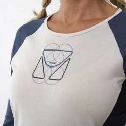 Tee-Shirt orange pour femme TRILOGY ROUND LOGO TS LS W 11 Tee-Shirt orange pour femme TRILOGY ROUND LOGO TS LS W -Vêtements et Equipements femme Soldes miv8979 8728 4 tri round ls w dawn saphir 1 1